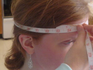 How to measure your head size