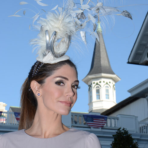 One of the entries in the Fascinators and Fedoras Contest. Breeder's Cup fascinator at Churchill Downs
