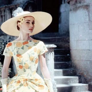landscape-1504790994-audrey-hepburn-auction