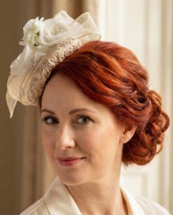 Agatha Gaipure Lace Percher