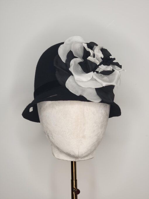 Gwen Downton Black Cloche