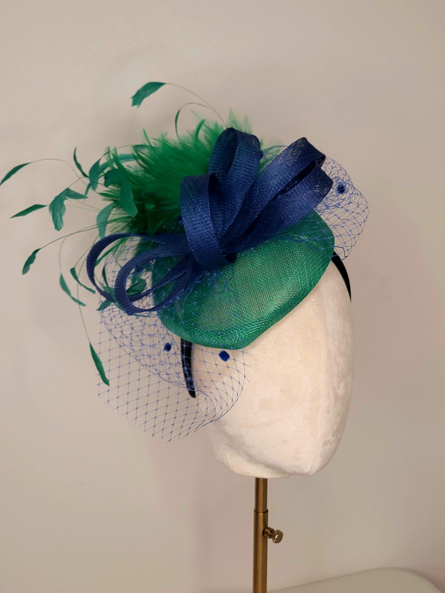 Olivia Green and Navy Kentucky Derby Percher