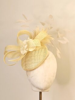 Serena Gentle Yellow Royal Ascot Percher Hat