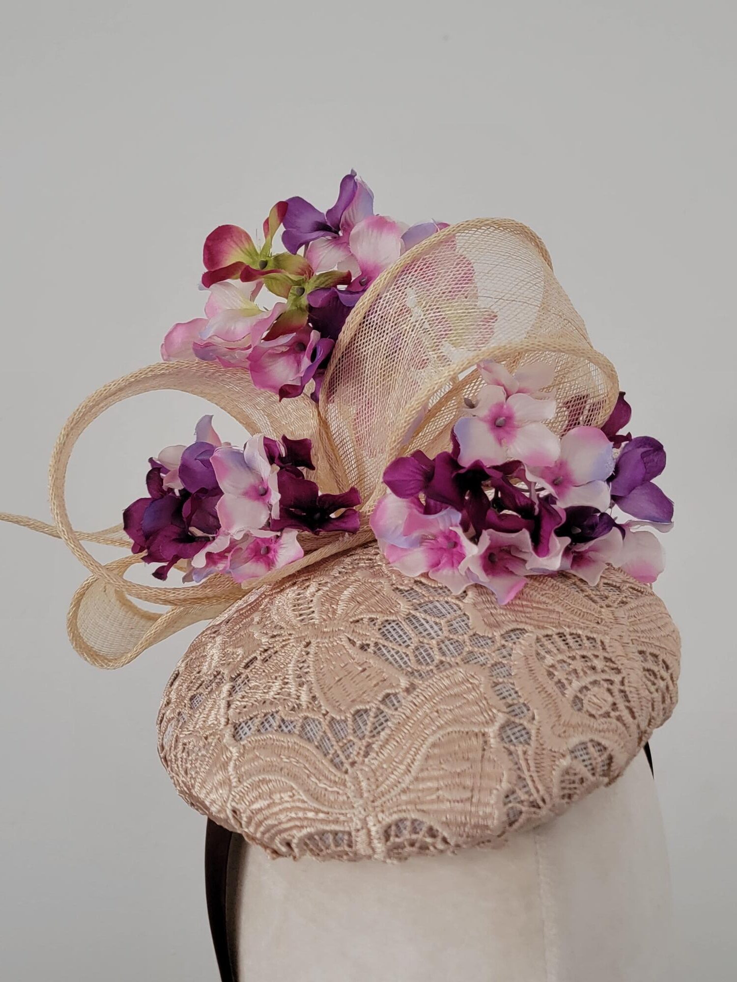 Gemma Gaipure Lace Percher