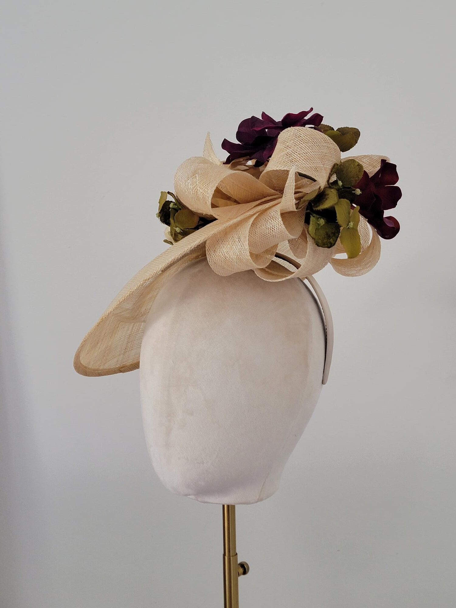 Yvette Fall Breeder's Cup Saucer